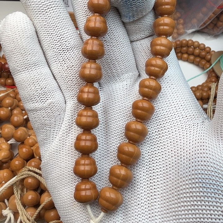 东***叔吊坠猴头核桃葫芦