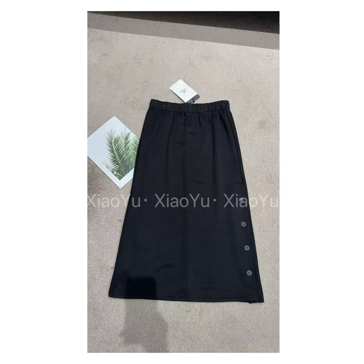 欧货【侧边排扣休闲半裙】UP 755-1【No退换】瑕疵品