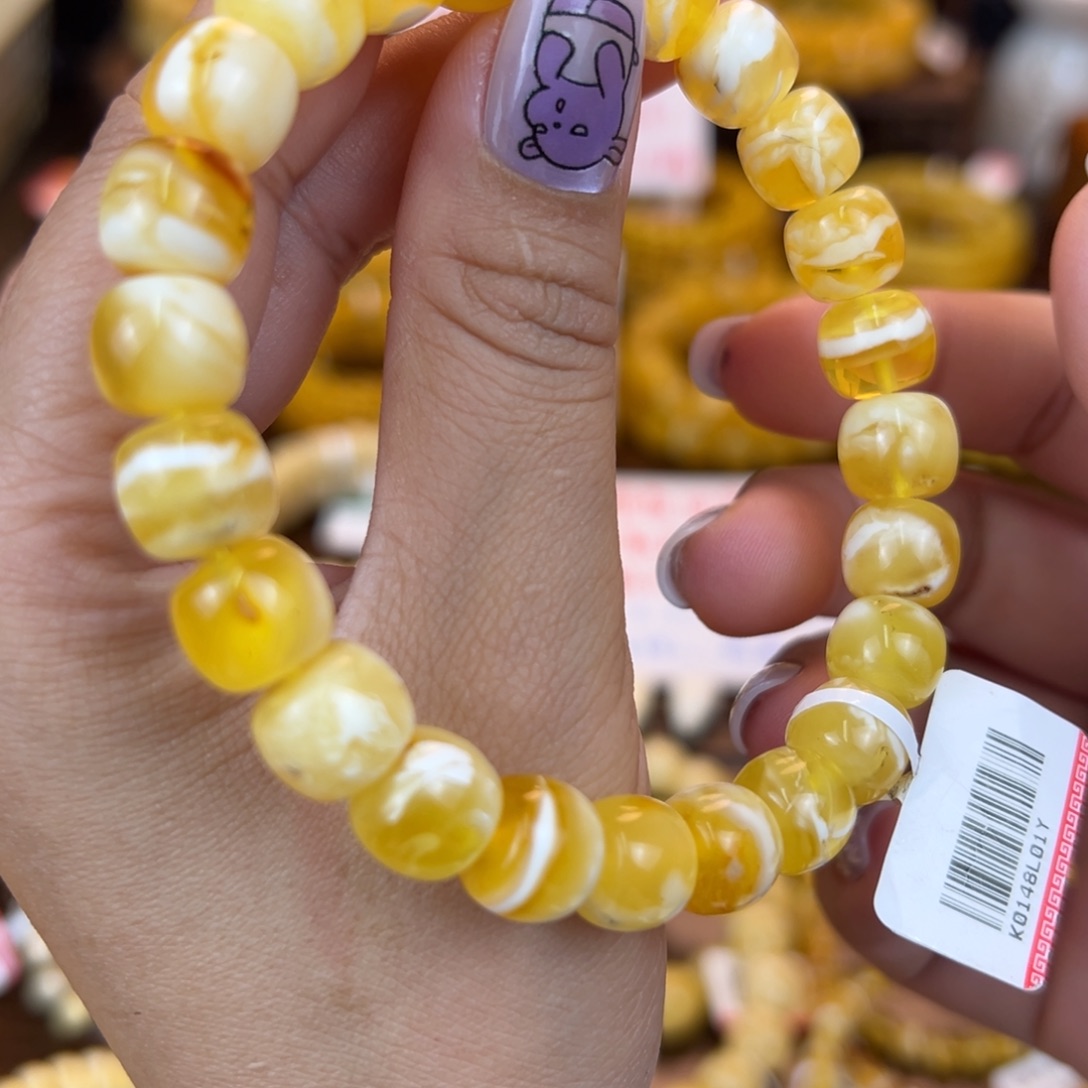 琥珀裸石未镶嵌Knnbbbbnnnn