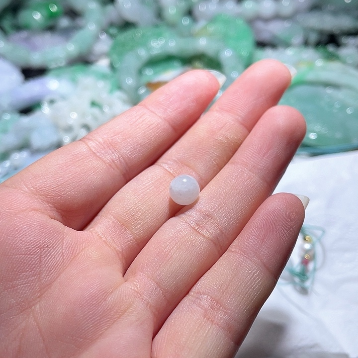 翡翠未镶嵌颈饰N****西天然