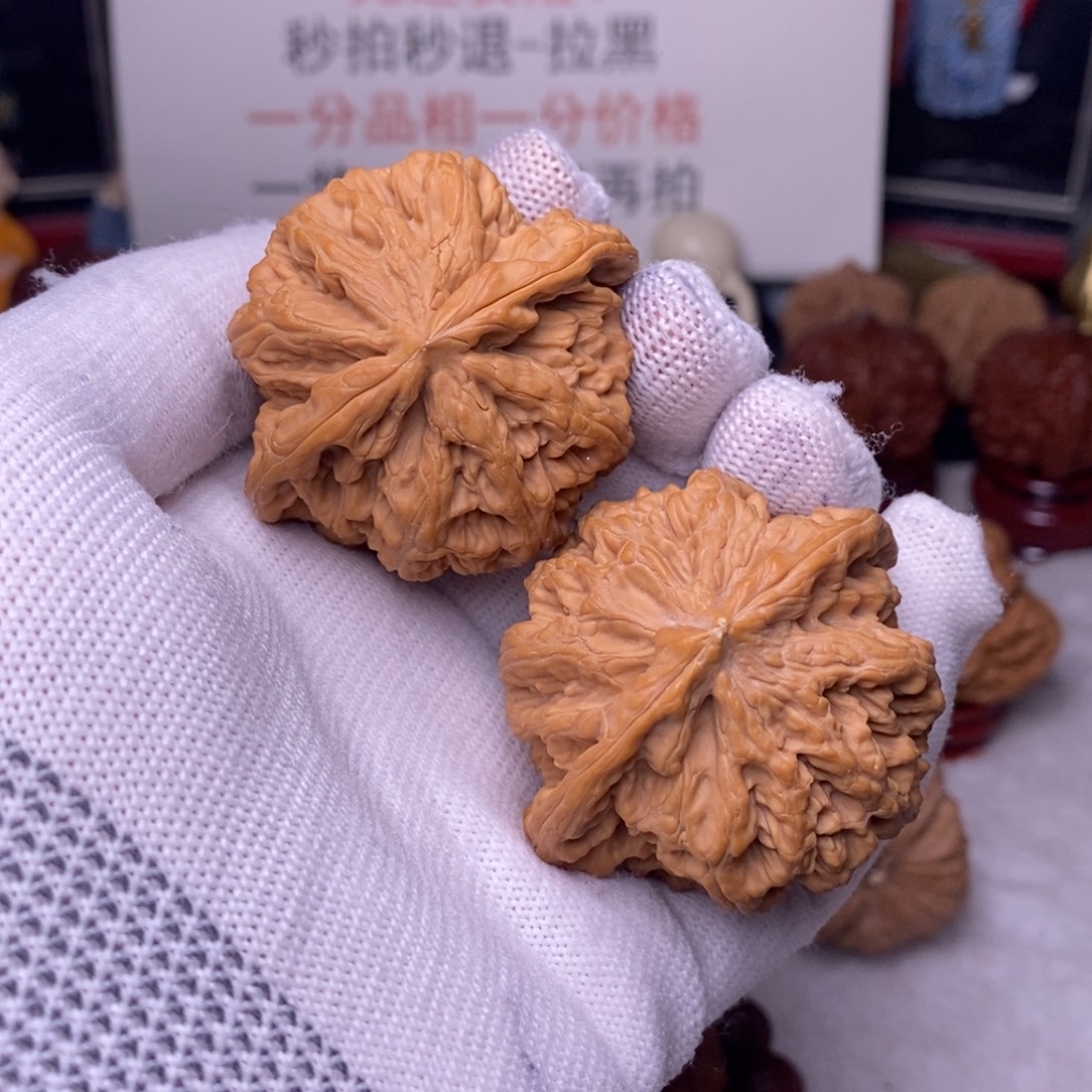 老***财吊坠文玩核桃49 大粗筋