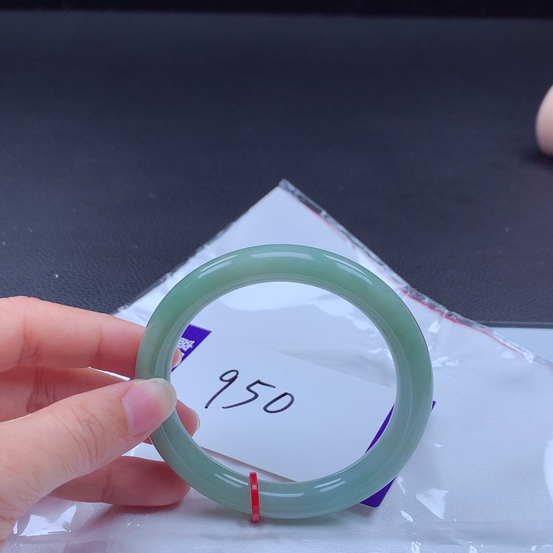 翡翠手镯未镶嵌手镯600051