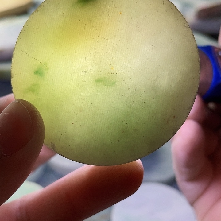 翡翠颈饰未镶嵌毛料77