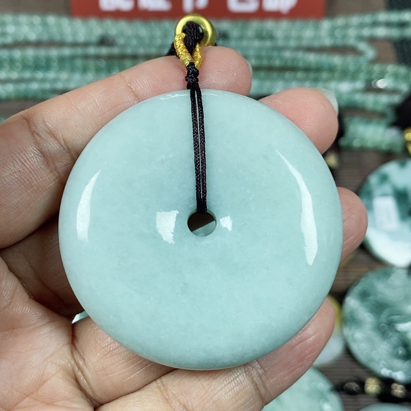 【闪购商品】翡翠颈饰未镶嵌玉吊坠翡翠玉大款厚装面包扣