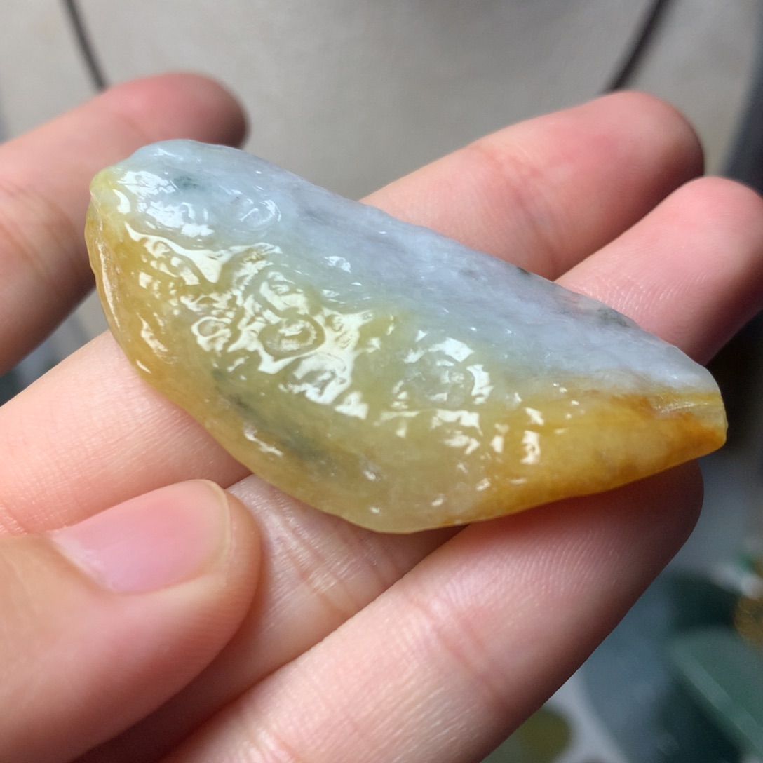 翡翠未镶嵌颈饰吊坠