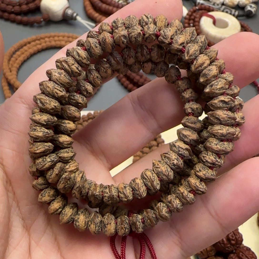 柏香籽/百香籽吊坠【双线横打红牙脏鬼】6mm