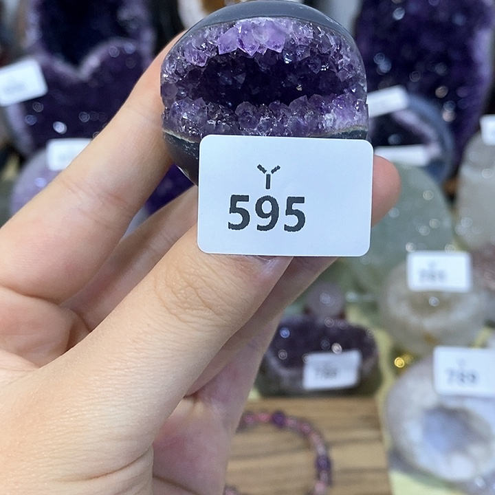 未镶嵌紫晶大型摆件（非配饰）