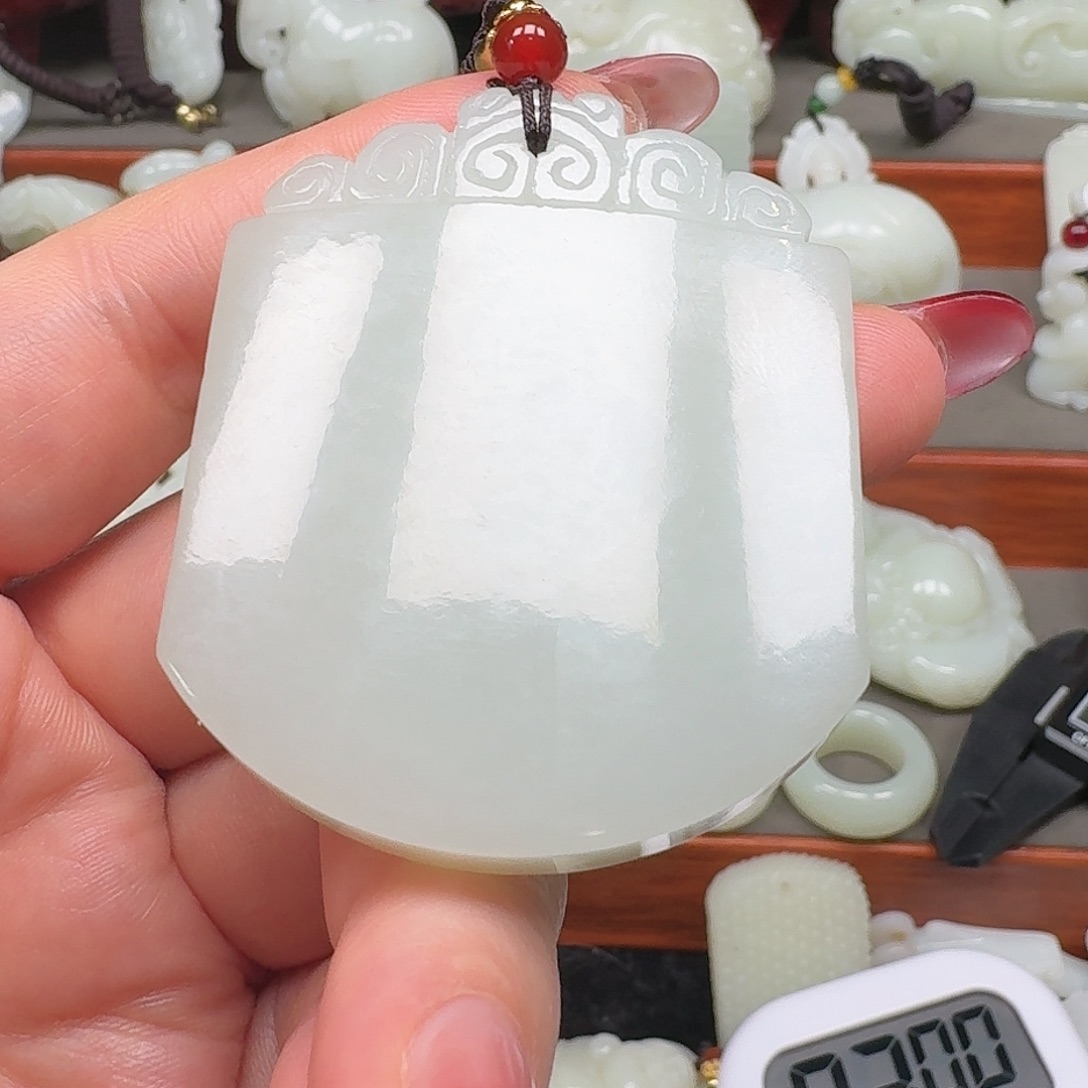 富***者和田玉未镶嵌挂件