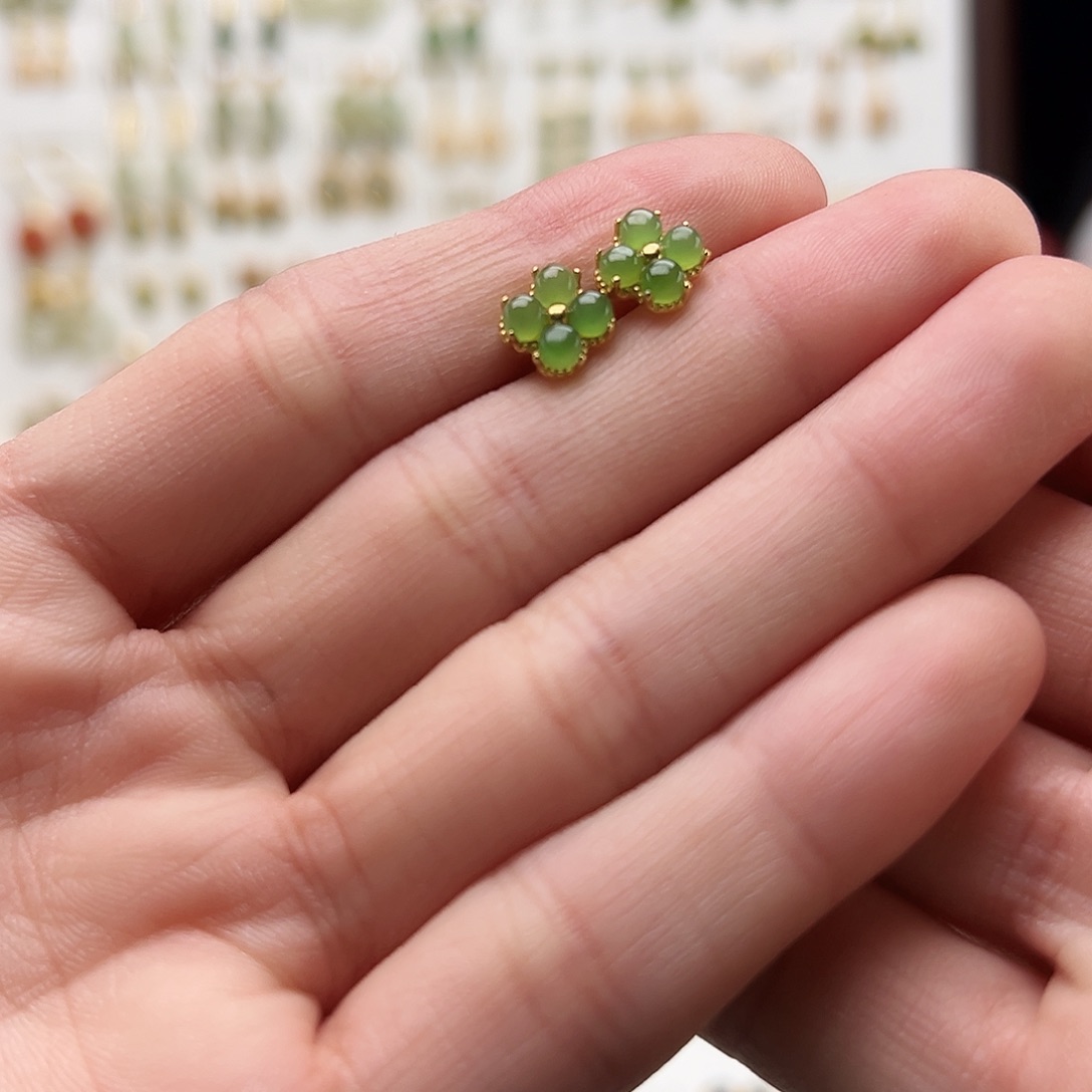 银S925镶嵌和田玉耳饰