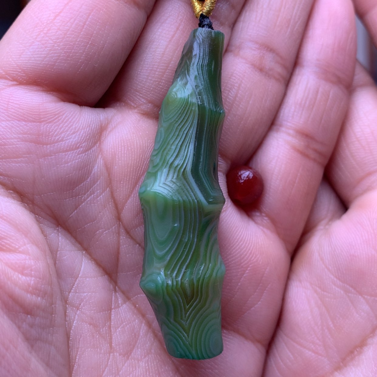 【闪购商品】玛瑙/玉髓珠宝奇石未镶嵌流**生