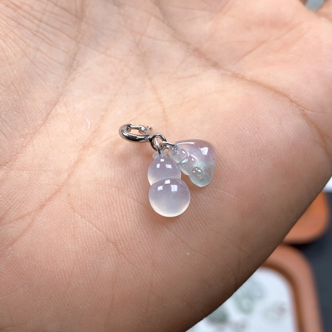 颈饰银S925镶嵌翡翠