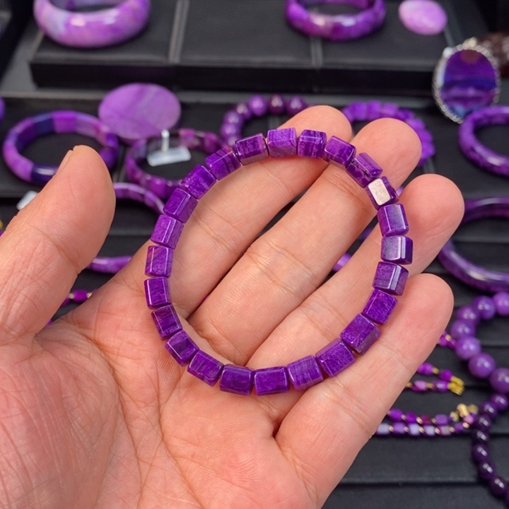 苏纪石（舒俱来）手链未镶嵌柒*