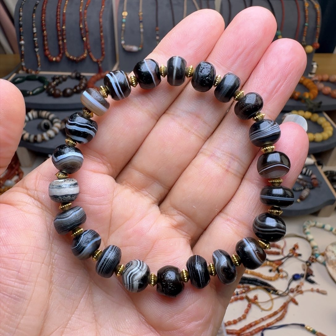 玛瑙/玉髓颈饰未镶嵌