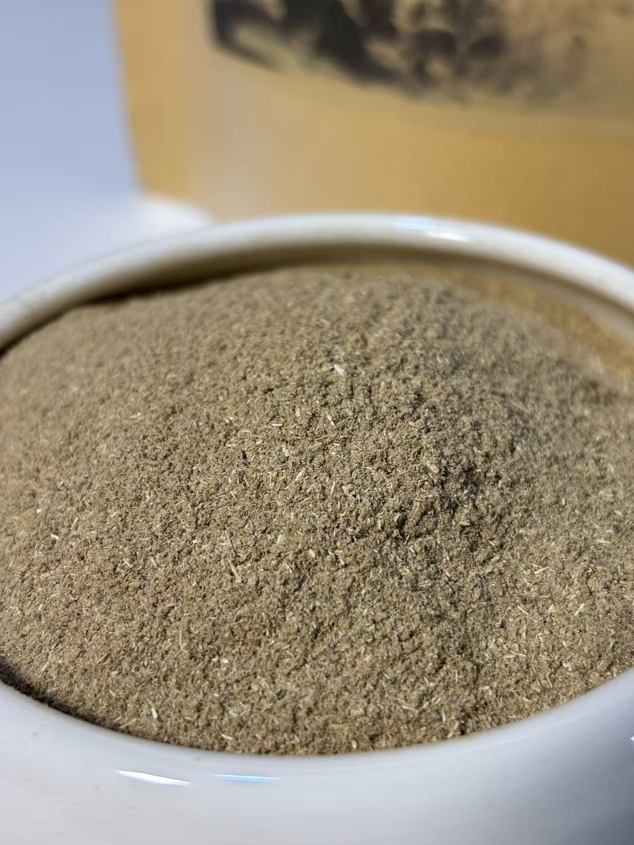 苗家颈肩腰腿关节外敷粉