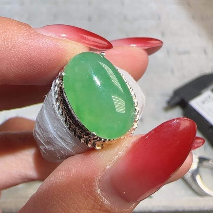 定制翡翠未镶嵌翡翠