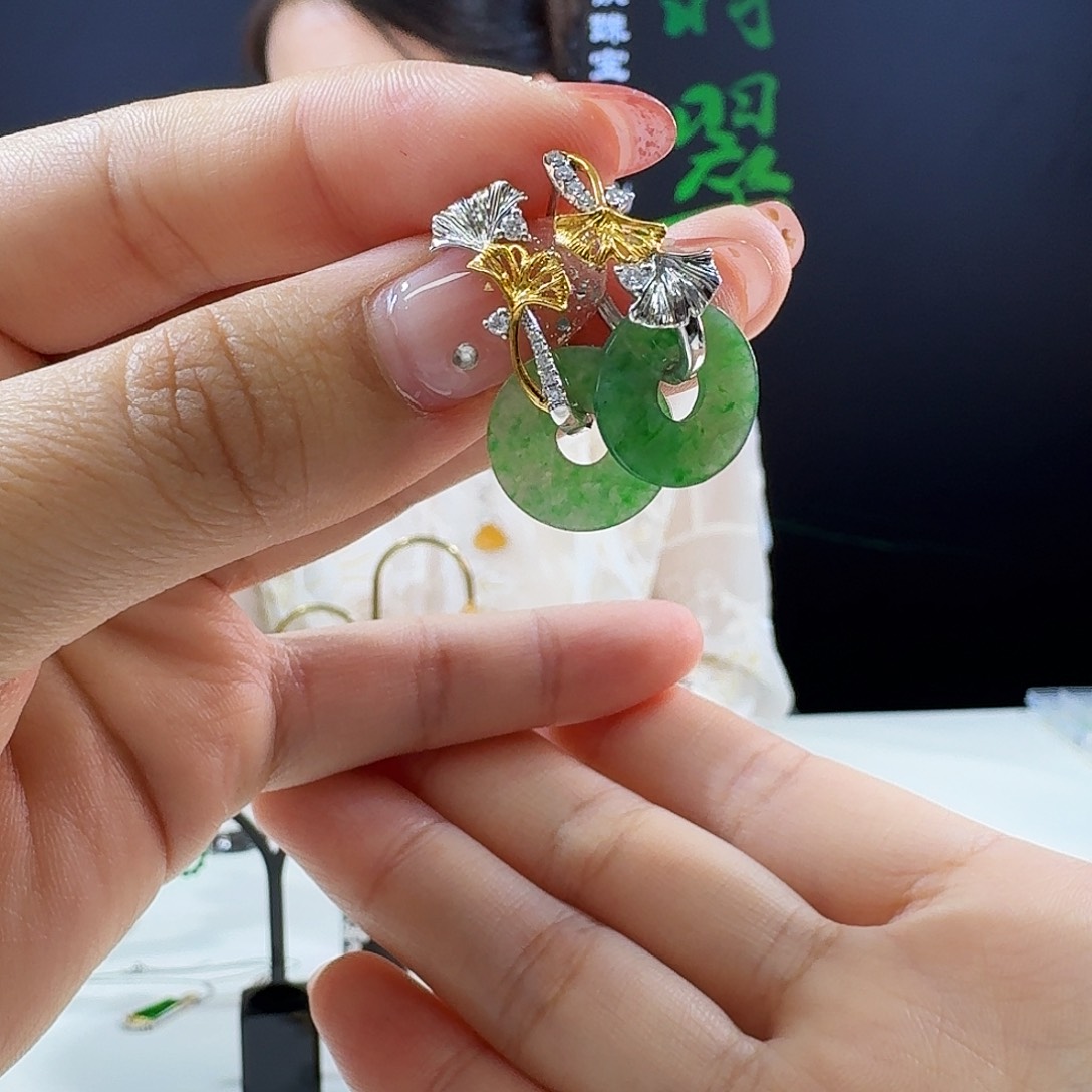 翡翠耳饰18K金镶嵌18k镶嵌