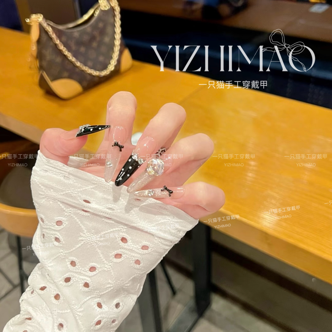 【晚宴】一只猫·miu系千金法式波点爆闪猫眼碎钻蝴蝶结手工穿戴甲