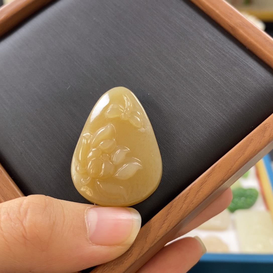 【闪购商品】和田玉吊坠未镶嵌