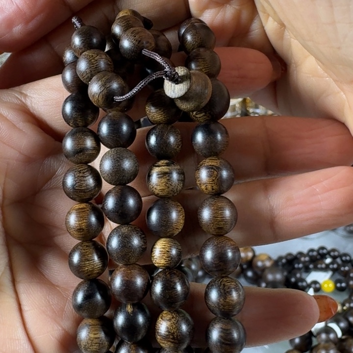 沉香手串农**泉白棋虎纹瘤