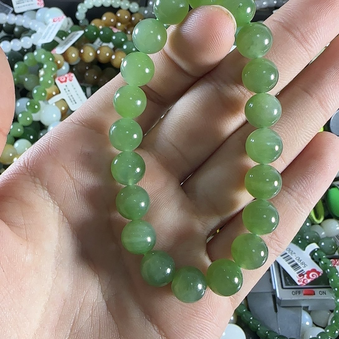 和田玉手链未镶嵌68