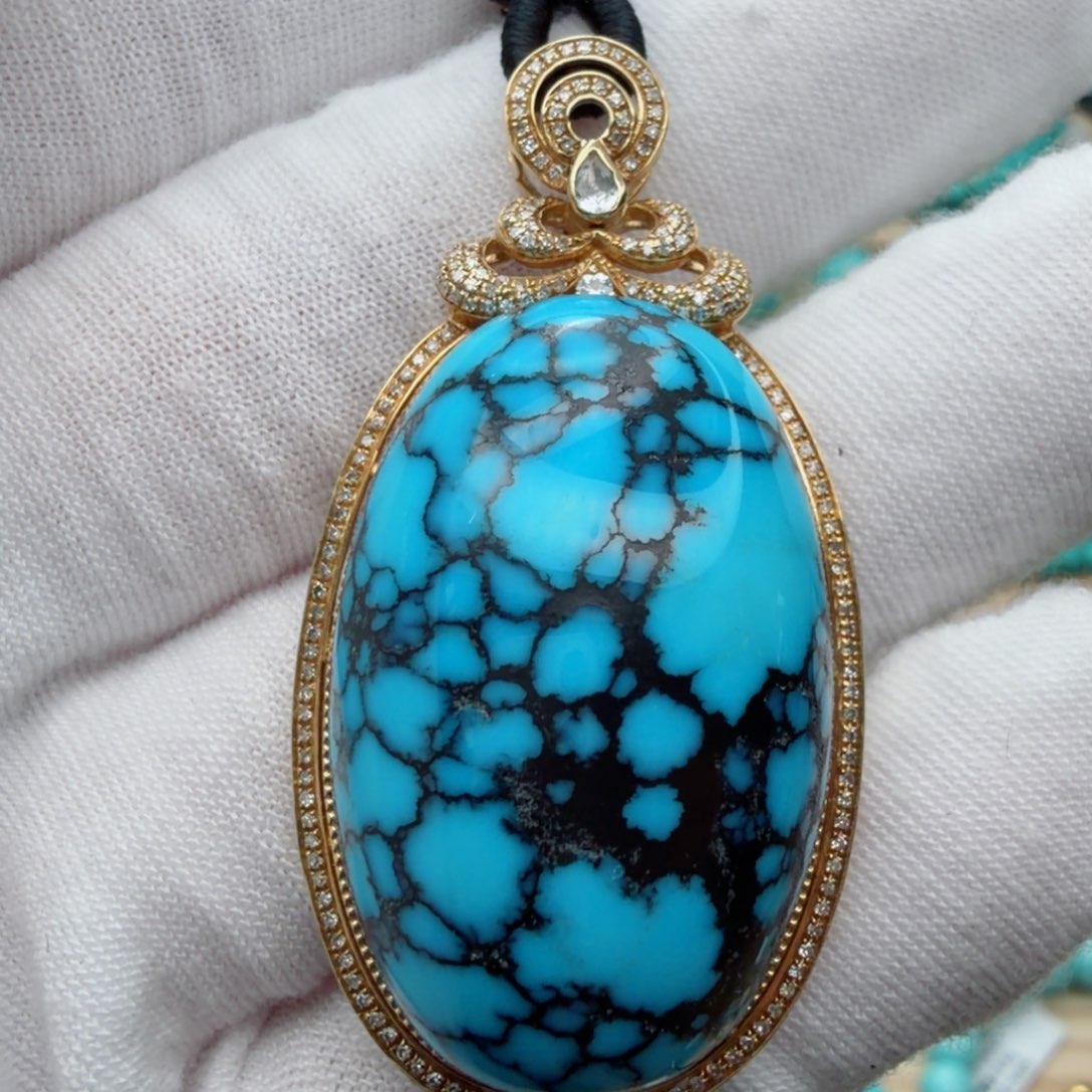 绿松石18K金镶嵌珠宝奇石