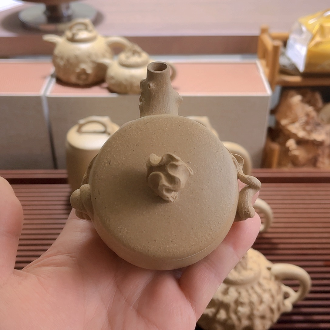 紫砂茶壶手抓壶 170cc 黄龙山原矿