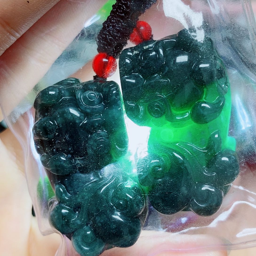翡翠未镶嵌颈饰纯天然