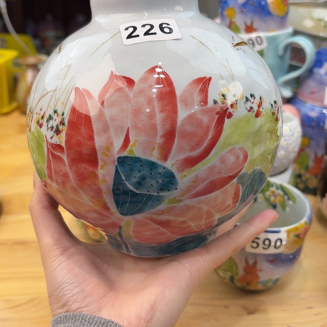 瓷片兔兔嘎子一口