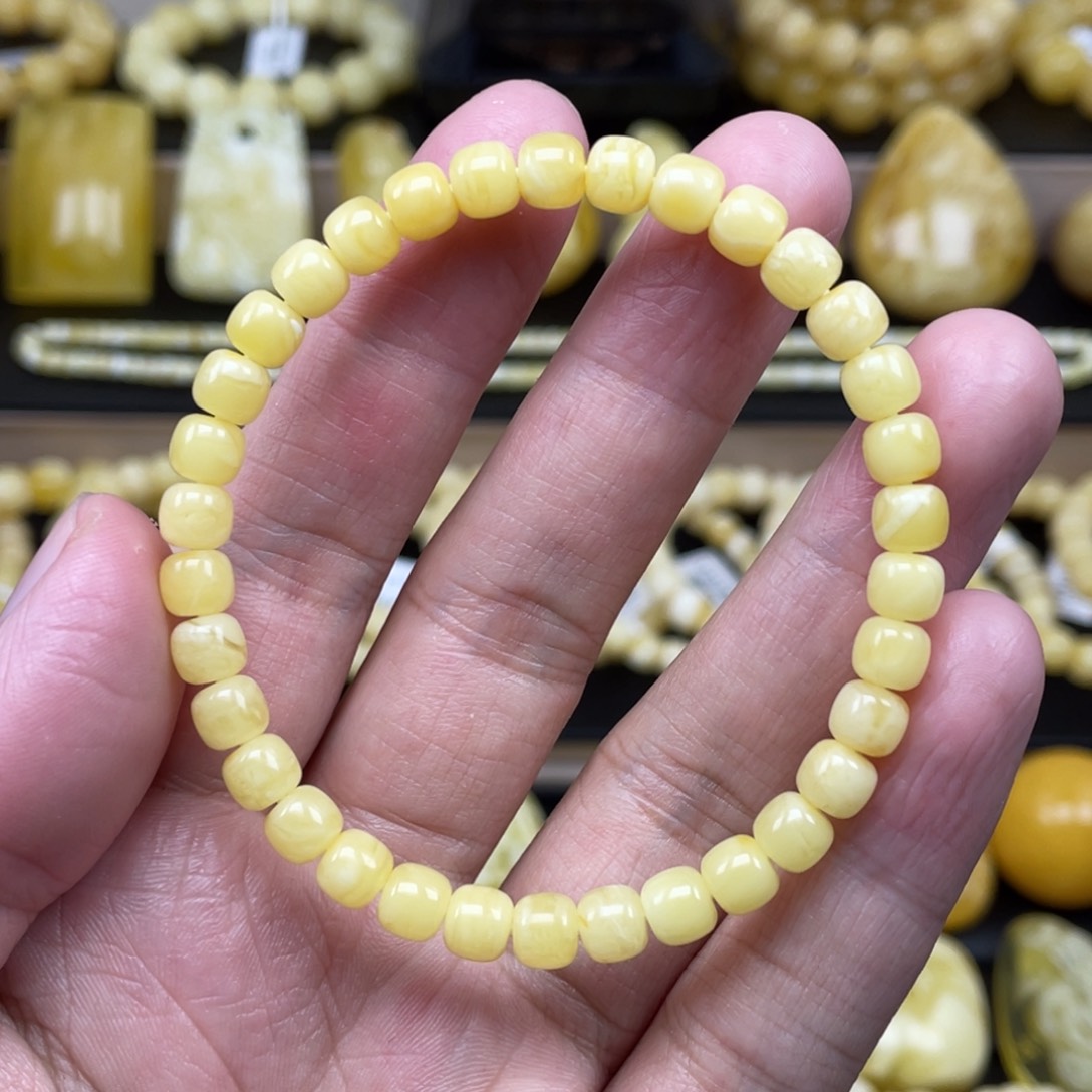 琥珀裸石未镶嵌琥珀蜜蜡