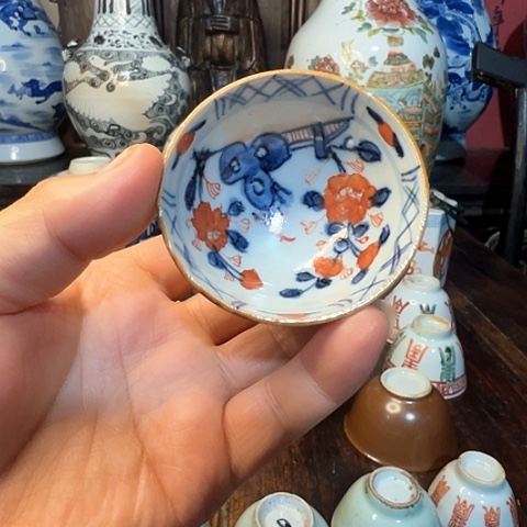 外紫金内青花茶杯