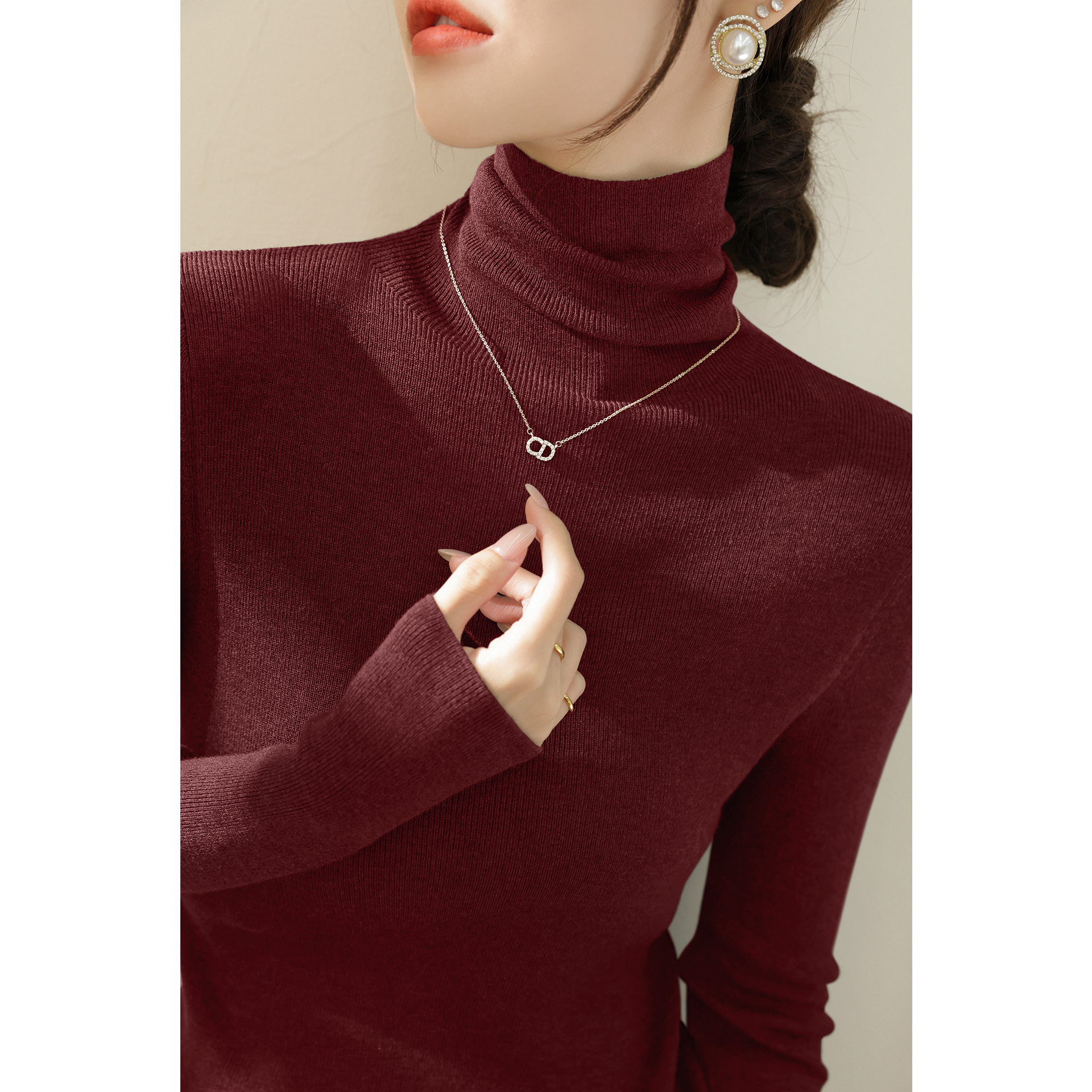 秋冬季新款高级感红色针织衫女装修身显瘦内搭打底衫长袖毛衣上衣