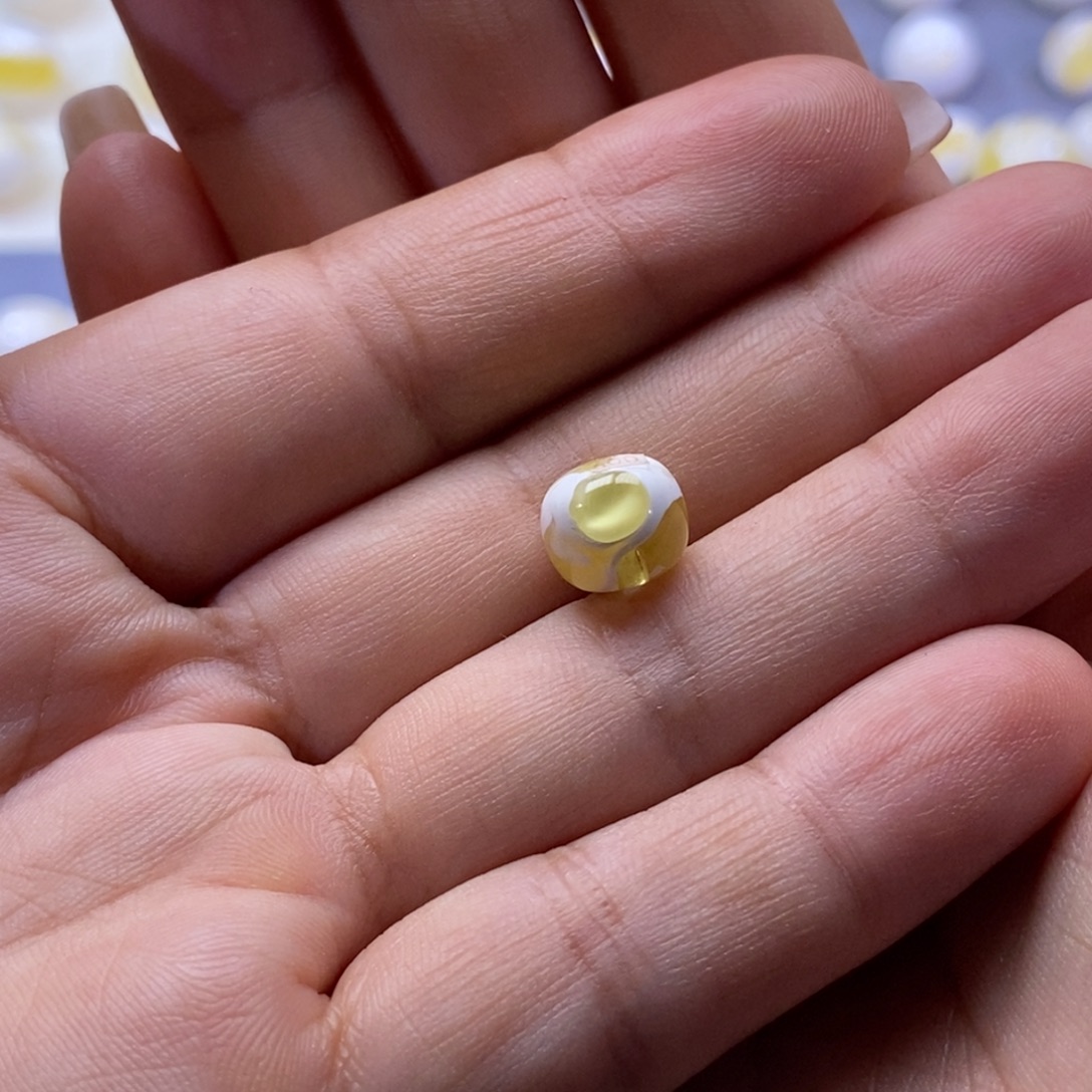 起***裤未镶嵌琥珀珠宝奇石