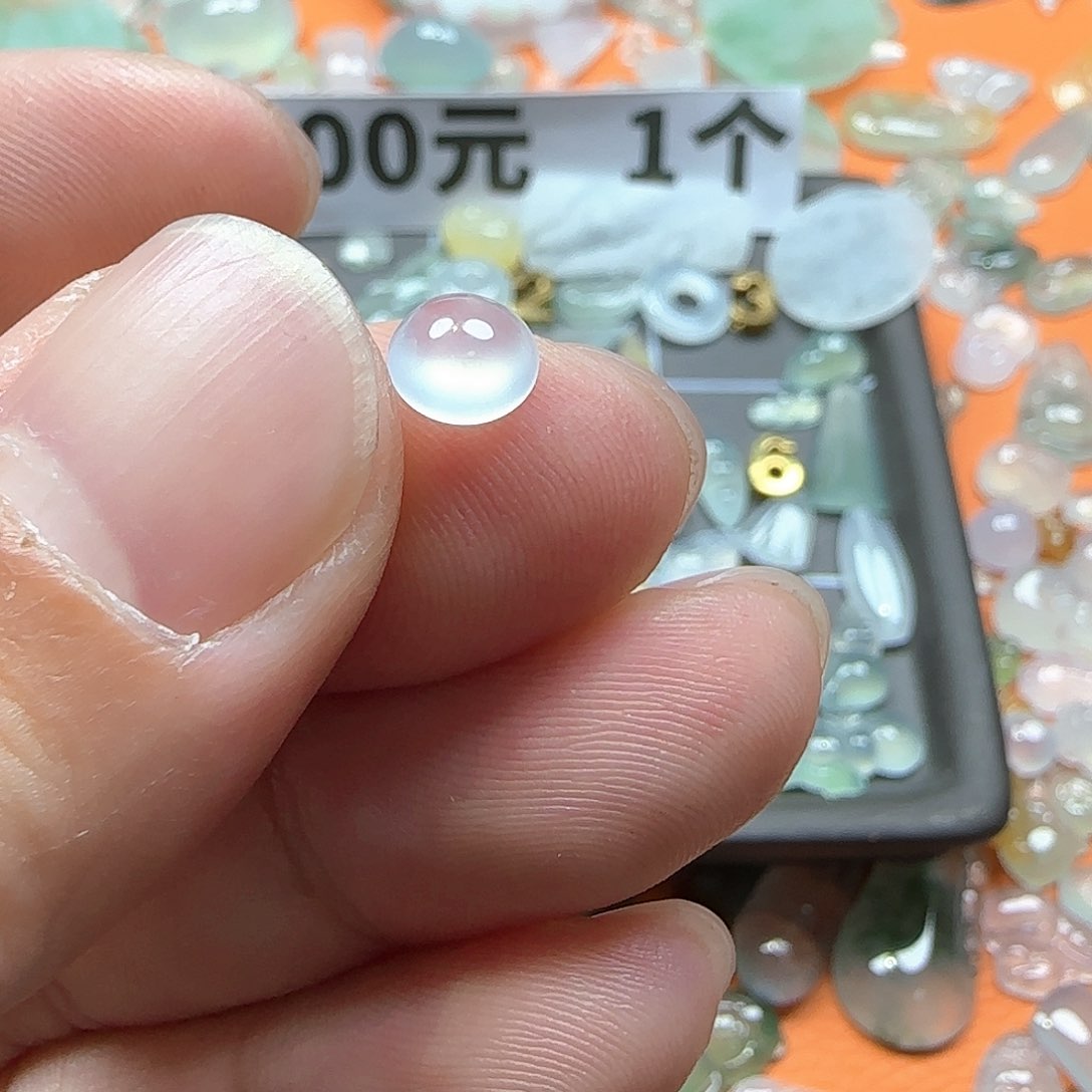 定制翡翠未镶嵌翡翠