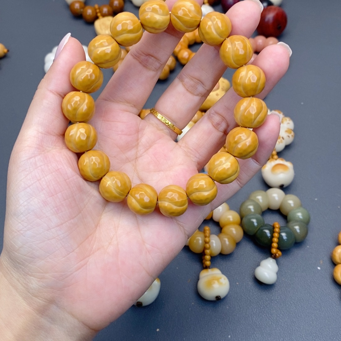 吊坠猴头核桃水晶包素圈