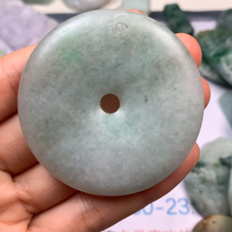 定制翡翠翡翠未镶嵌用****？