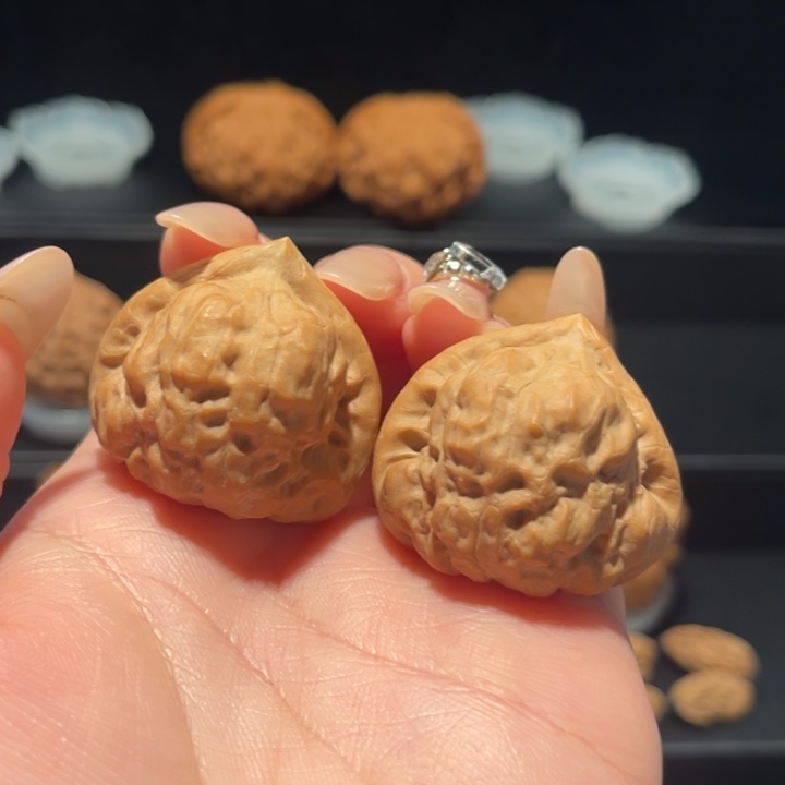 三角古蟾34，精品，高端