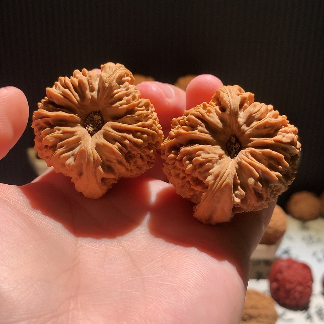 文玩核桃把件H南疆