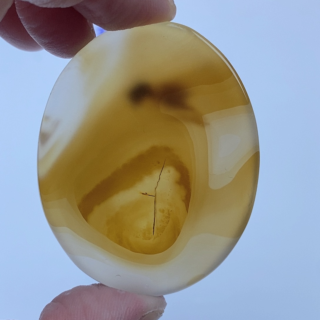 玛瑙/玉髓未镶嵌珠宝半成品