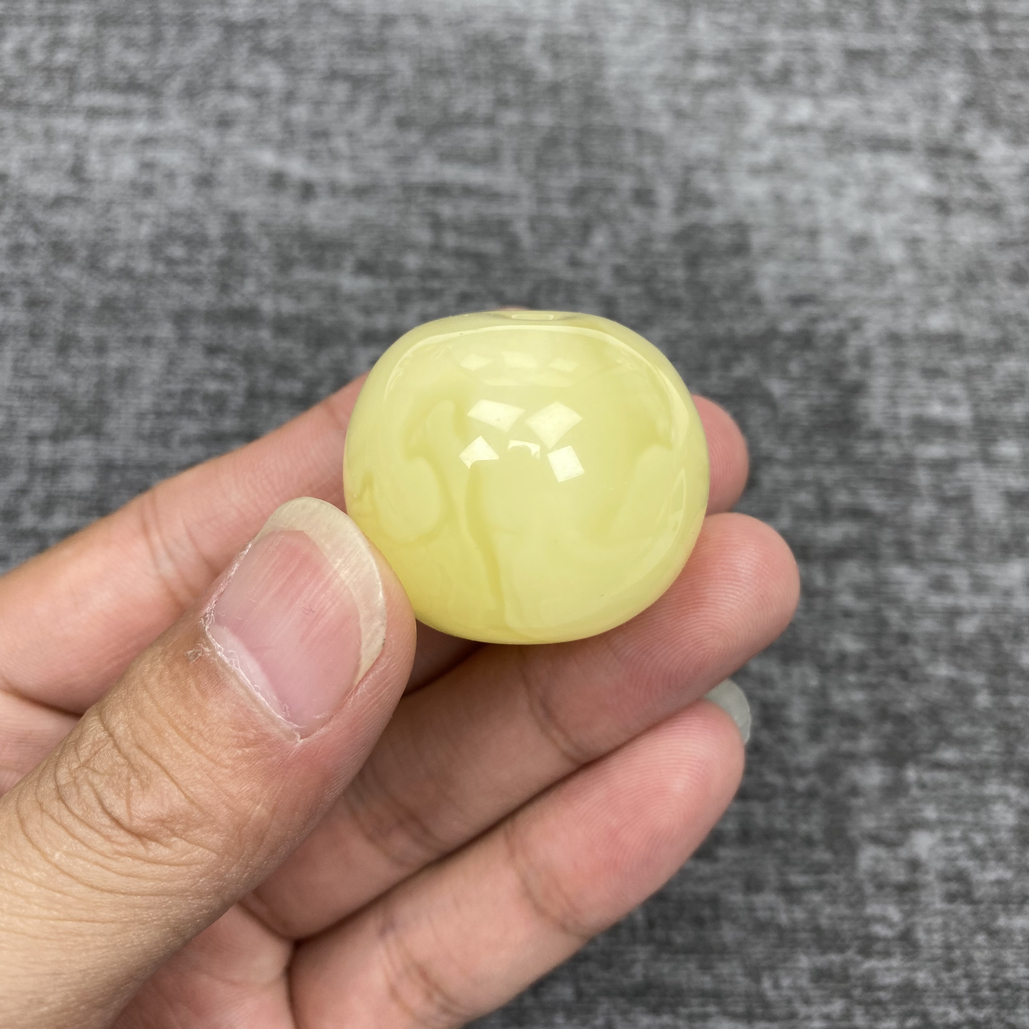 天然原矿琥珀蜜蜡面包扣墩子25/21尺寸