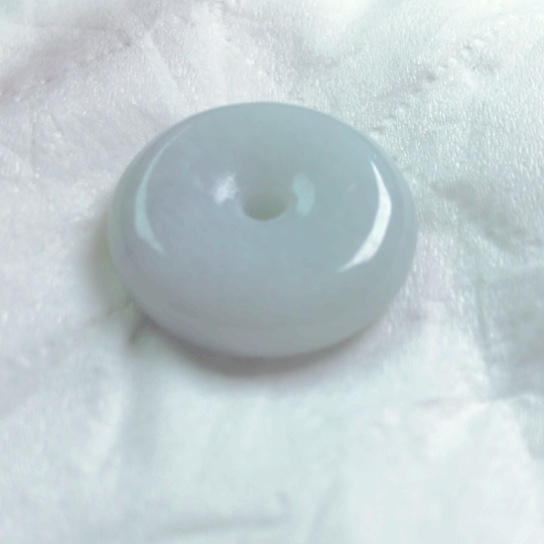 翡翠颈饰未镶嵌吊坠