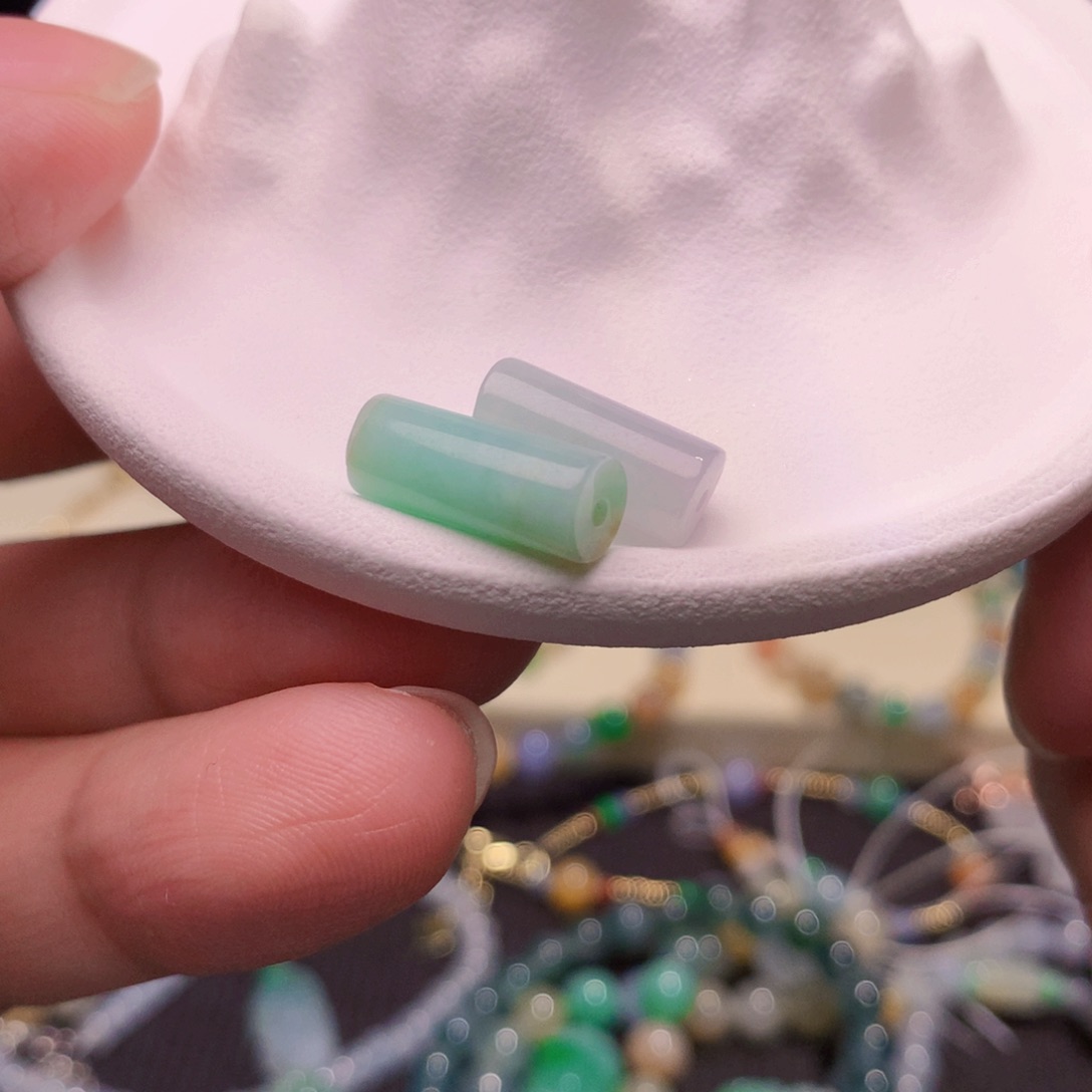 翡翠散珠七彩珠珠77