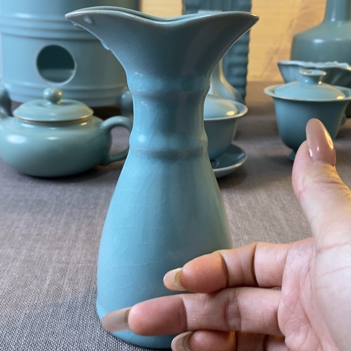 瓷片酒壶一一一一一一一