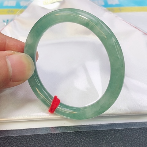 翡翠手镯未镶嵌0544号