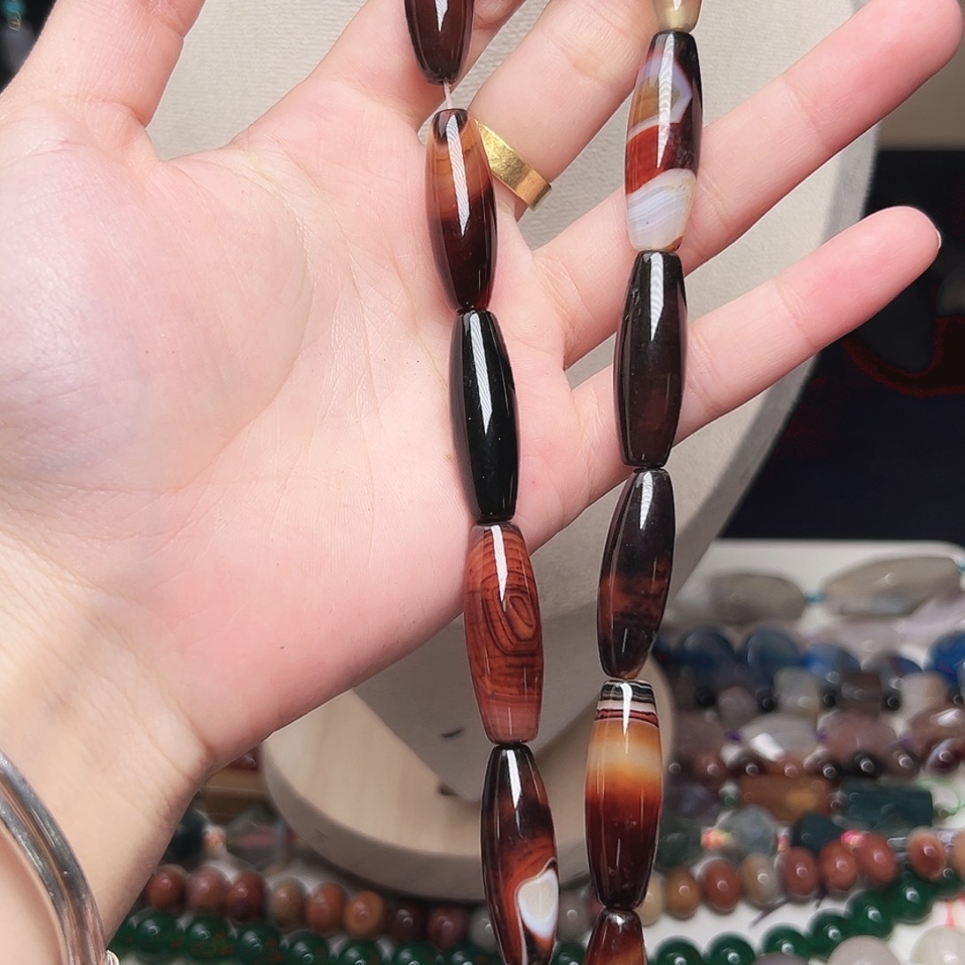 玛瑙/玉髓合金珠宝半成品x103 深色天珠一条