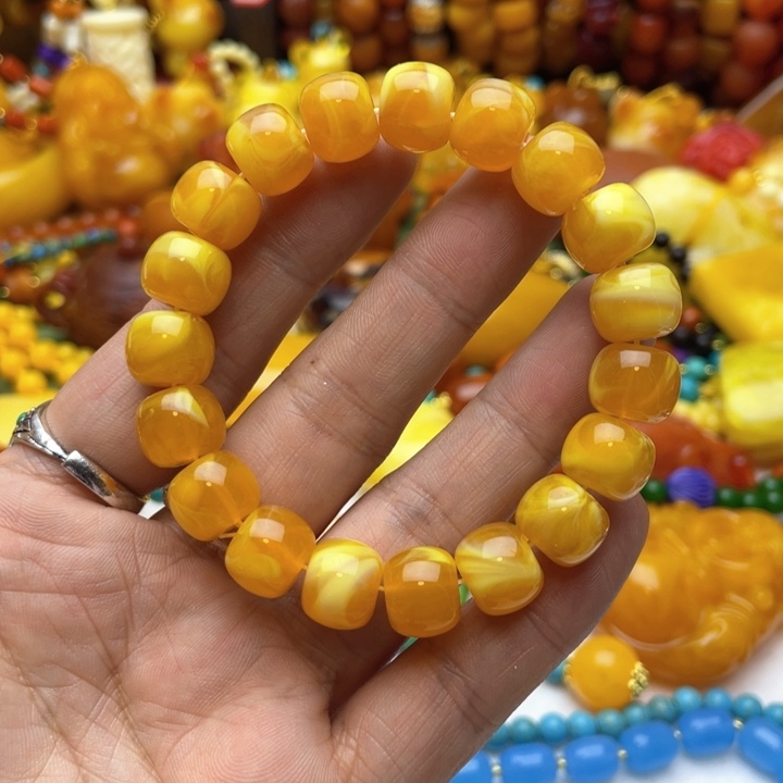 树脂制品64号黄色手串