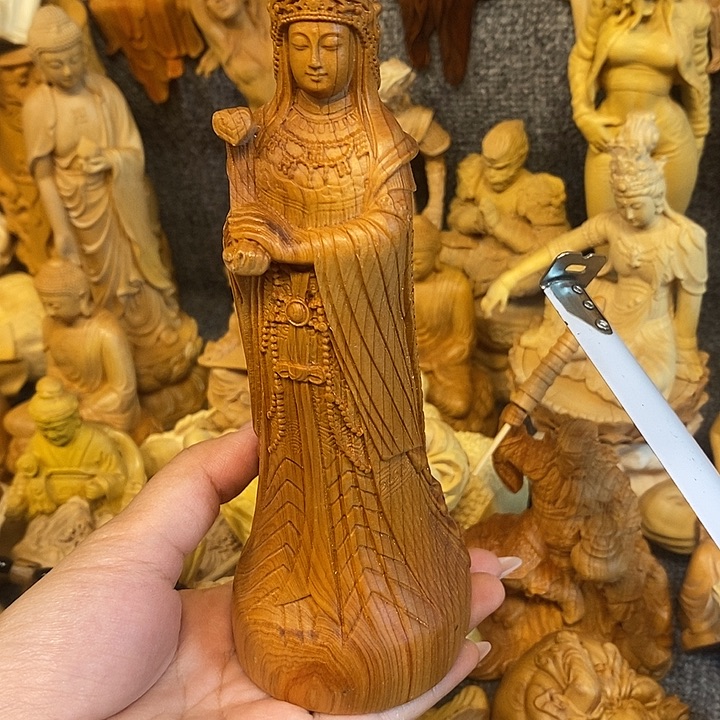 柏木（崖柏）崖柏瑕疵妈祖