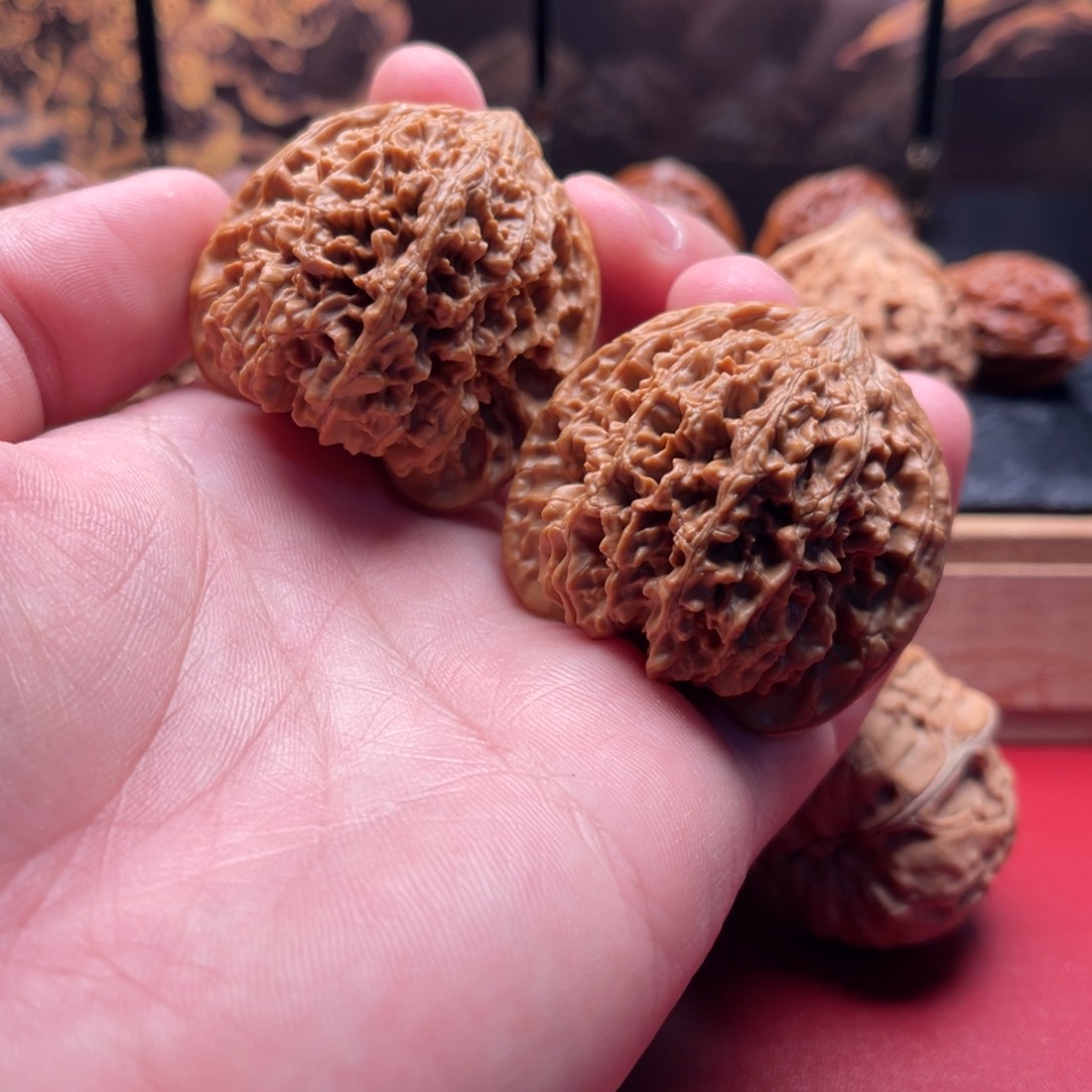 文玩核桃把件满天星