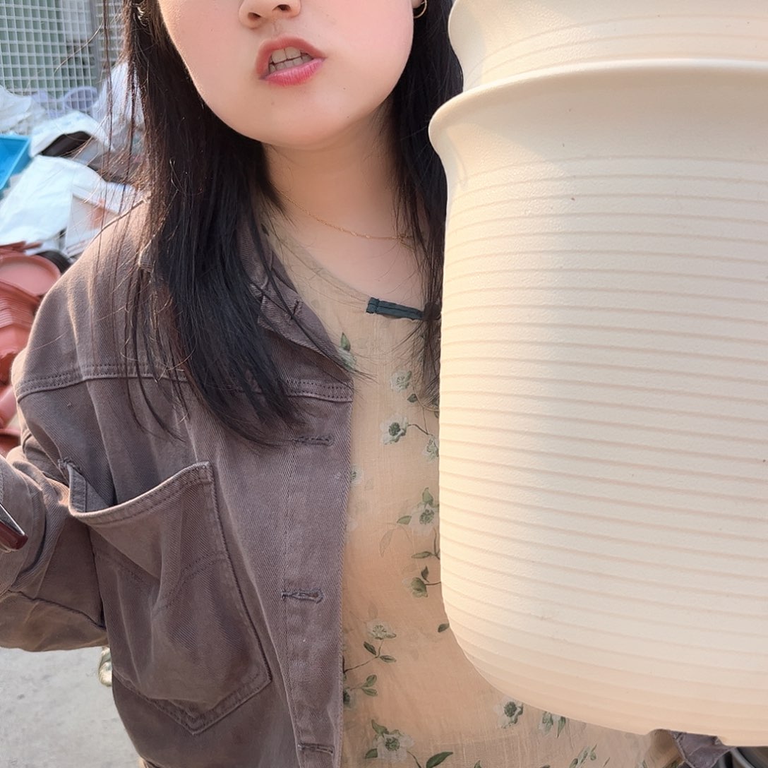 瑕疵高钵8号盆无托，5个米白