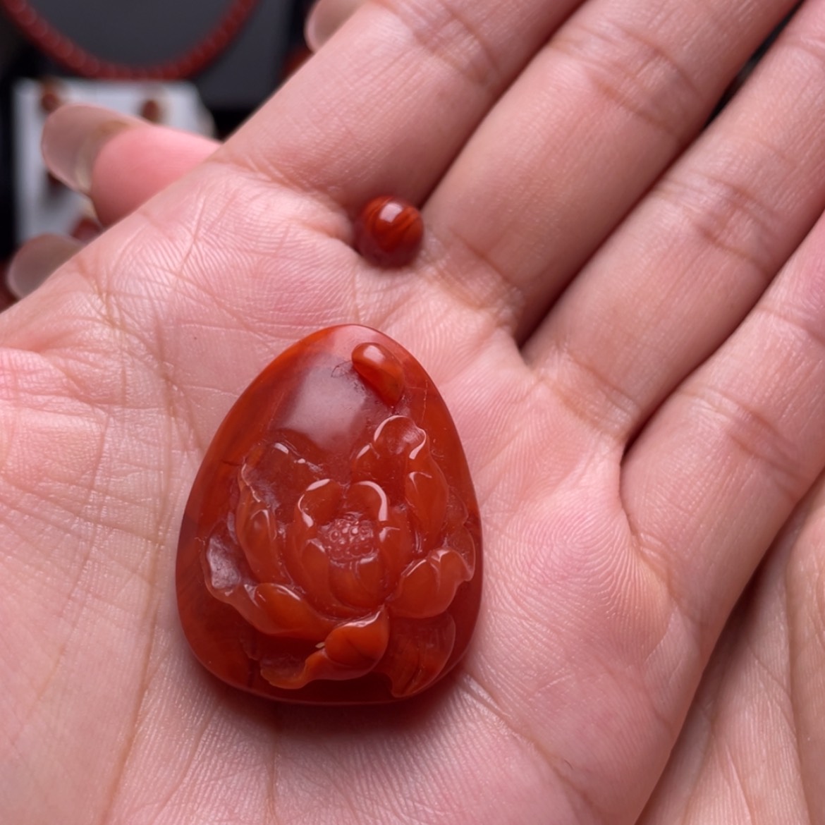 【闪购商品】南红玛瑙花开富贵未镶嵌余**暖