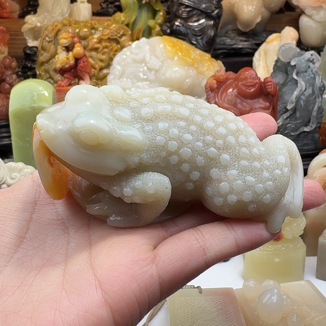 寿山石精品手把件